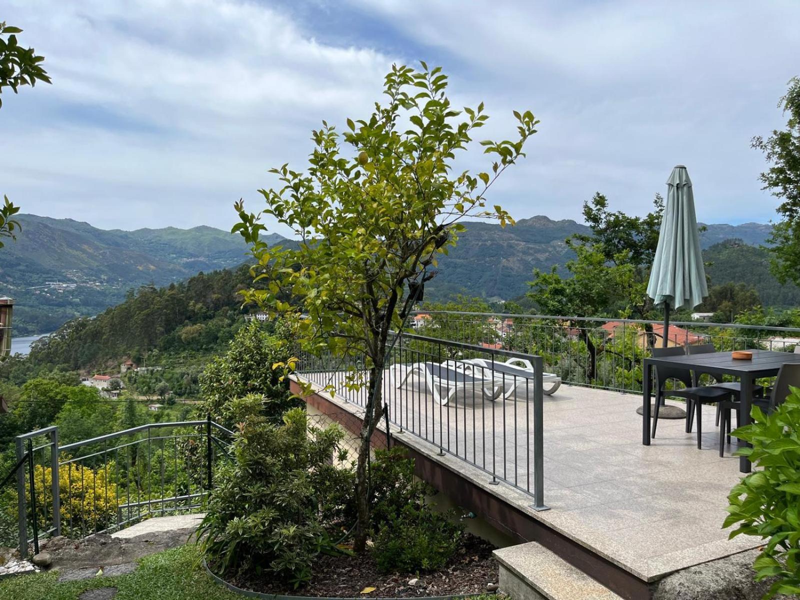 吉尔斯Casa De Casarelhos - Vistas Rio, Campo E Montanha - Lareira公寓 外观 照片